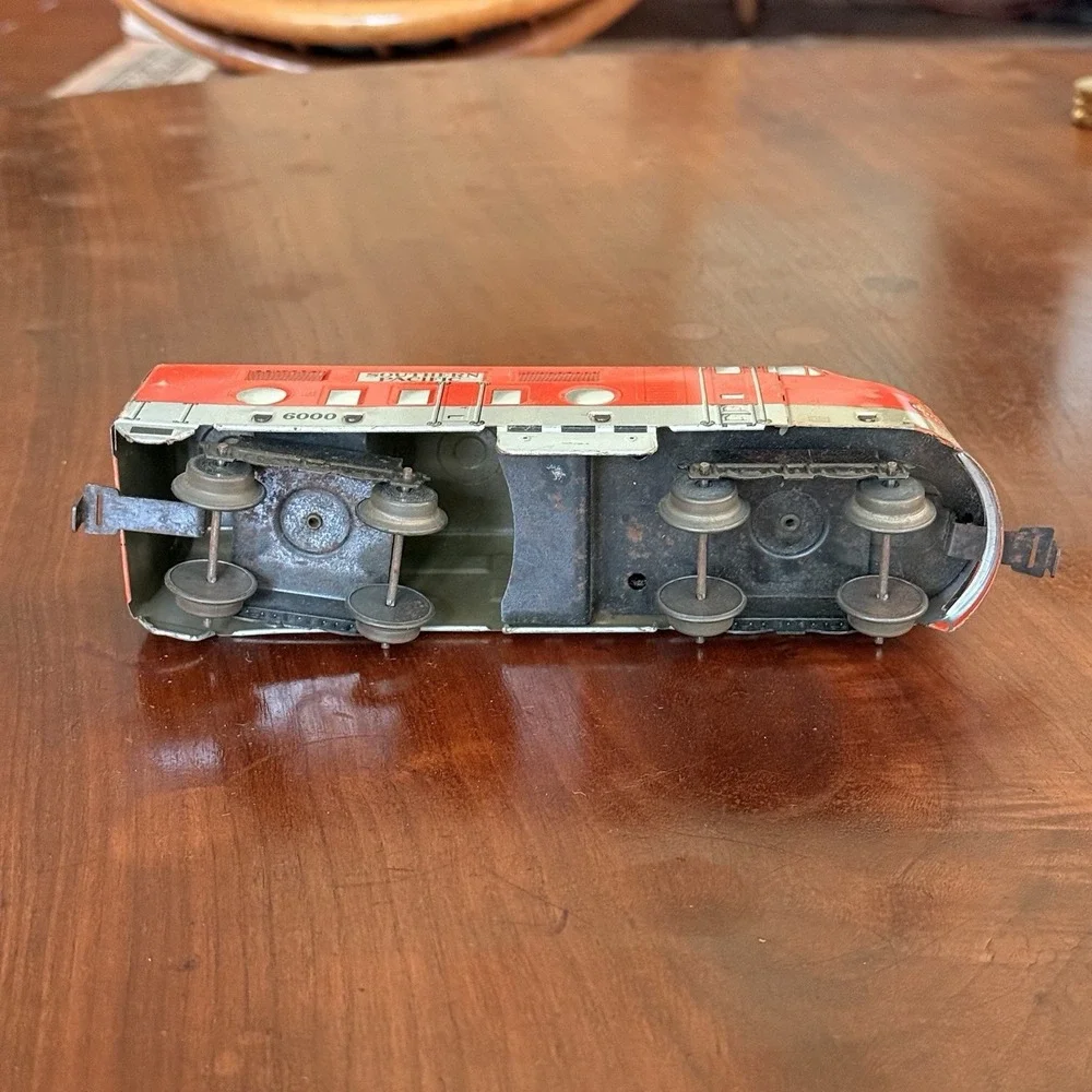 Vintage Marx O Gauge Southern Pacific 6000 Tin Litho Diesel Locomotive A-B Set
